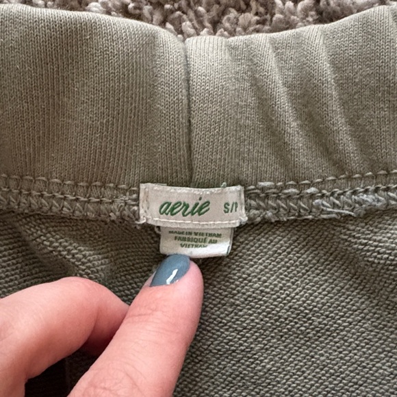 Aerie Olive Green Sweatpants - Picture 3 of 4